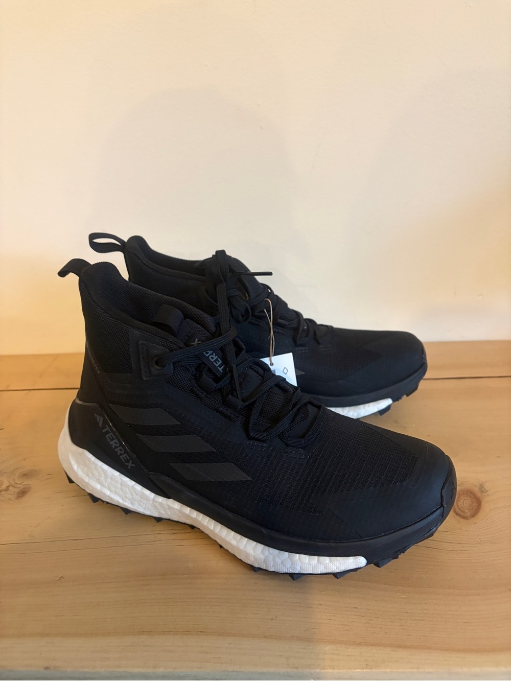 Adidas Terrex Black Free hiker 2.0 Trail hiking Shoes/boots - Picture 3 of 11